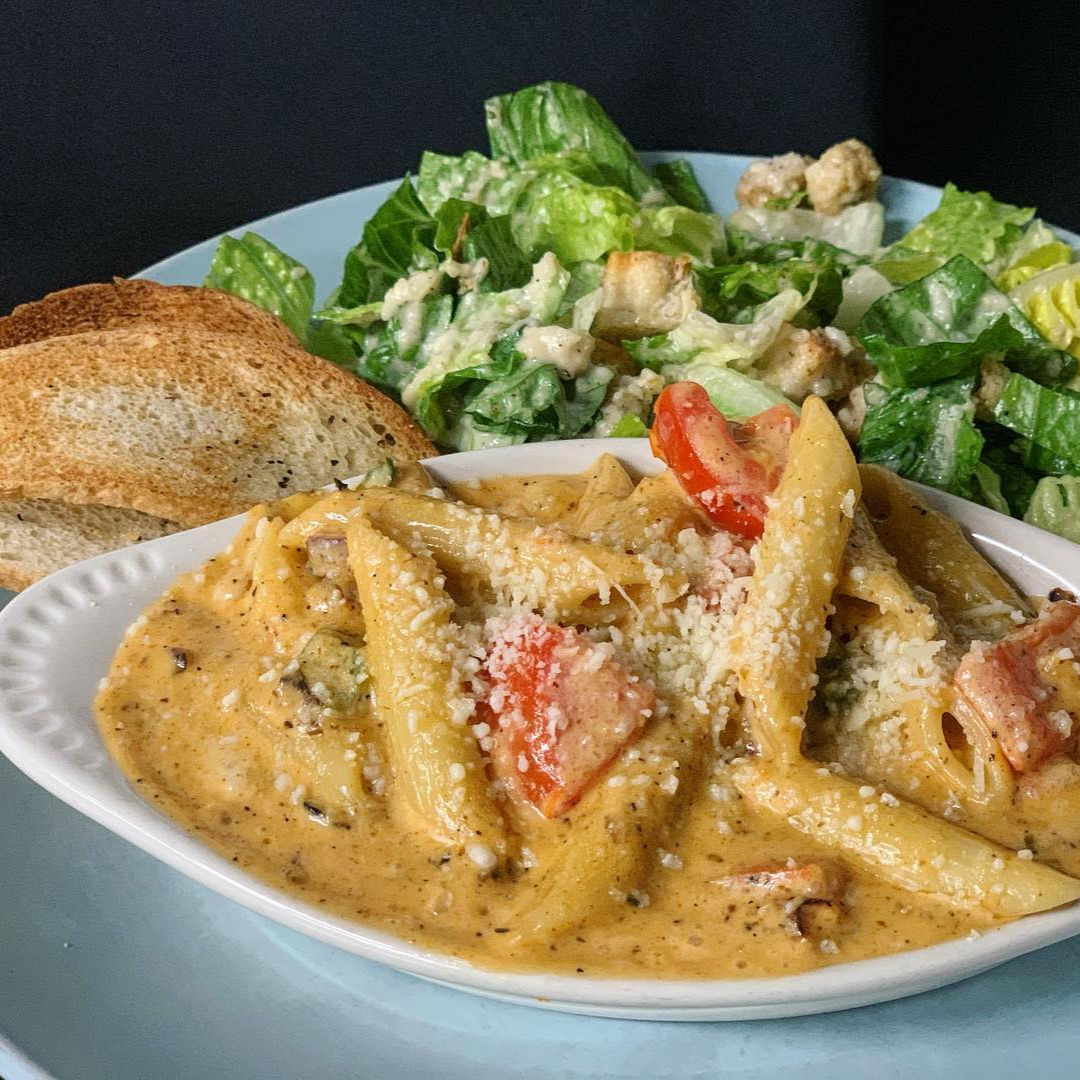 Cajun Chicken Pasta and Salad at Baxter's
